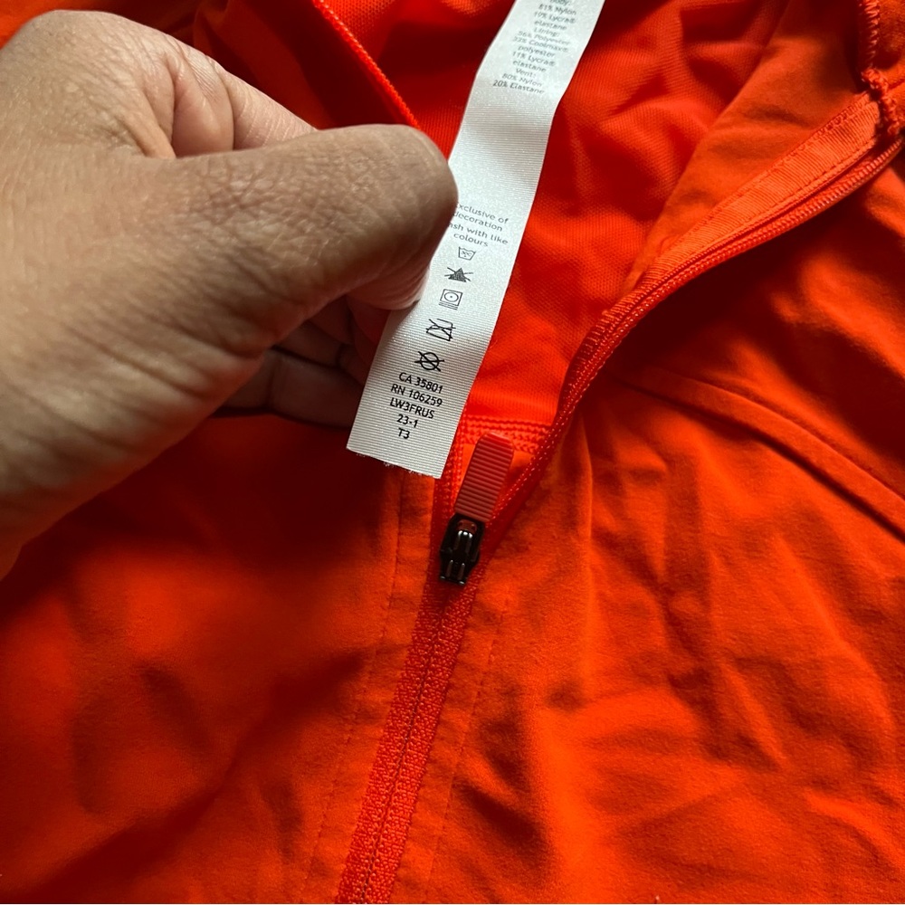 Lululemon Athletica W3FRU cropped define jacket in a bold orange color Sz 4 - Picture 4 of 10